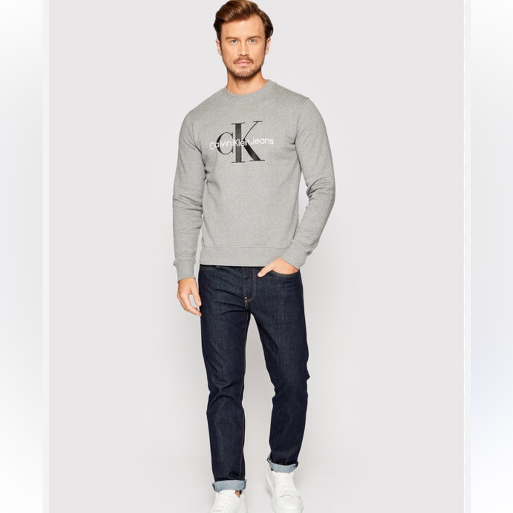 Calvin Klein Gray Heather Crewneck Embroidered Sweatshirt Men’s Women’s Unisex